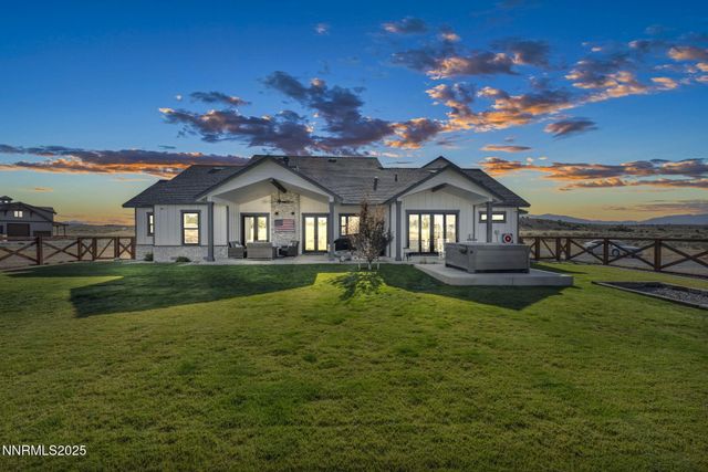 1409 Hunters Point Drive, Gardnerville, NV 89410