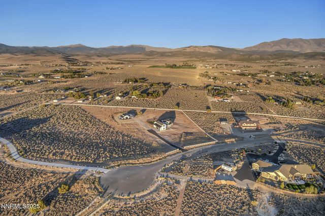 1409 Hunters Point Drive, Gardnerville, NV 89410