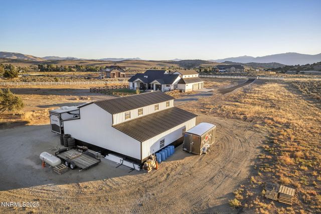 1409 Hunters Point Drive, Gardnerville, NV 89410