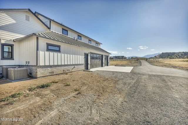 1409 Hunters Point Drive, Gardnerville, NV 89410