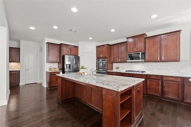 3020 Waldorf Lane, Cumming, GA 30041