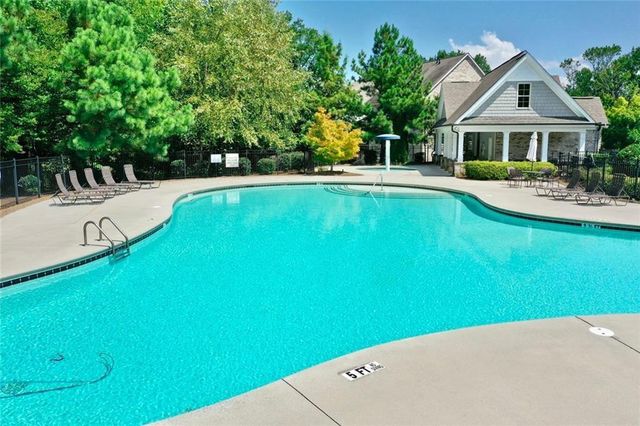 3020 Waldorf Lane, Cumming, GA 30041