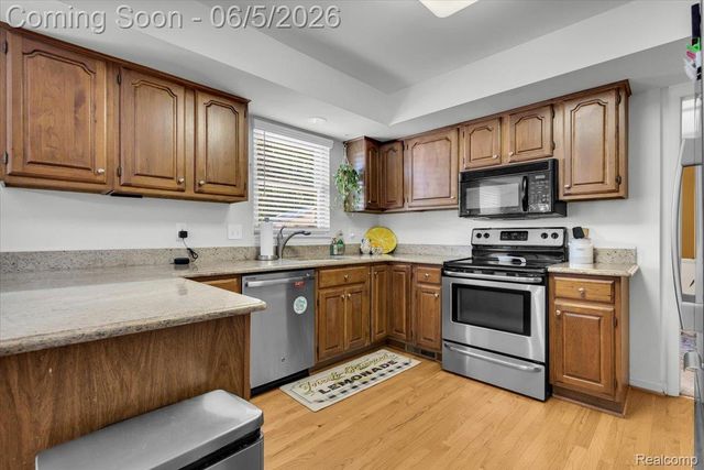 4055 Old Dominion Drive, West Bloomfield Charter Township, MI 48323