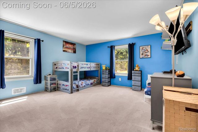 4055 Old Dominion Drive, West Bloomfield Charter Township, MI 48323