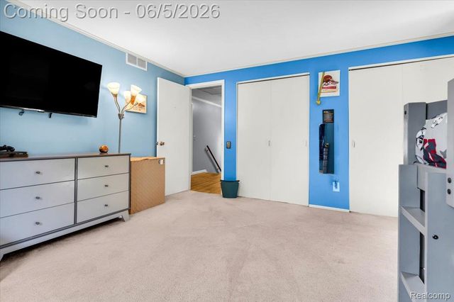 4055 Old Dominion Drive, West Bloomfield Charter Township, MI 48323