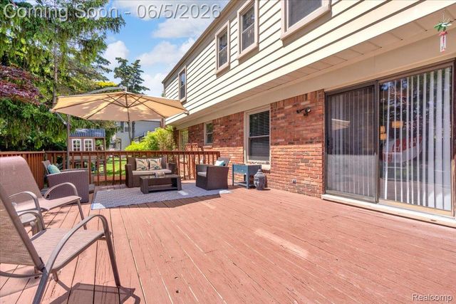 4055 Old Dominion Drive, West Bloomfield Charter Township, MI 48323