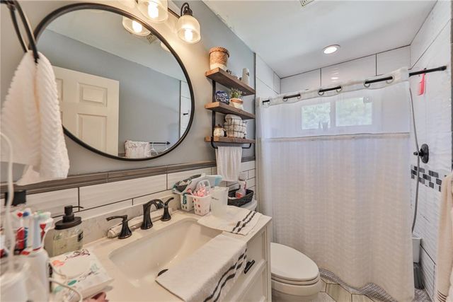 2201 Northampton Avenue, Northampton Boro, PA 18067