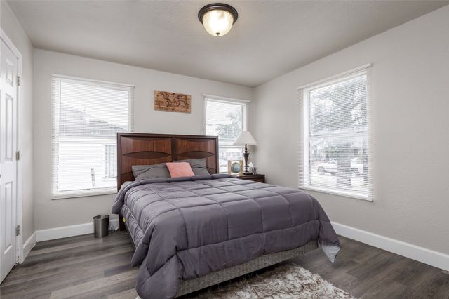 4306 Crozier Street, Dallas, TX 75215