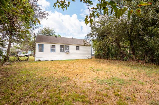 4306 Crozier Street, Dallas, TX 75215