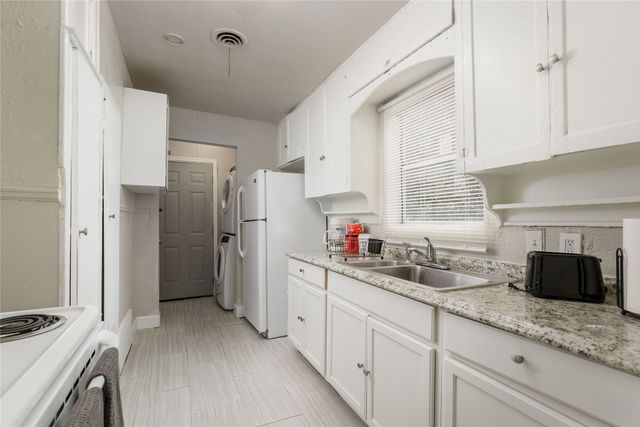 4306 Crozier Street, Dallas, TX 75215