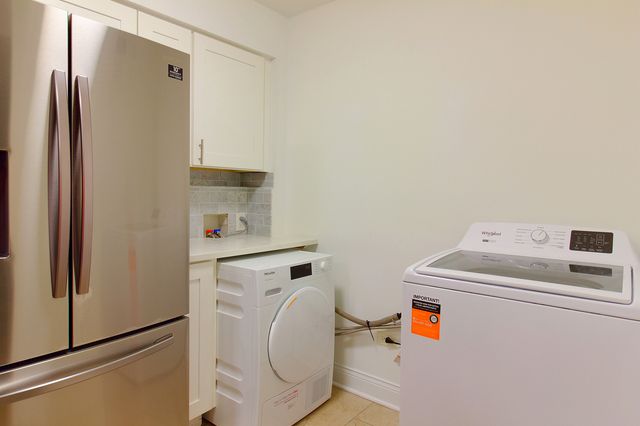 8620 W 95th Street 1A2, Hickory Hills, IL 60457