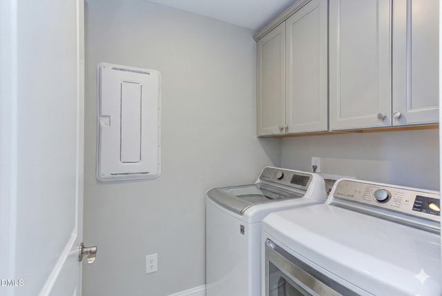 2532 Drummer Drive, New Hill, NC 27562