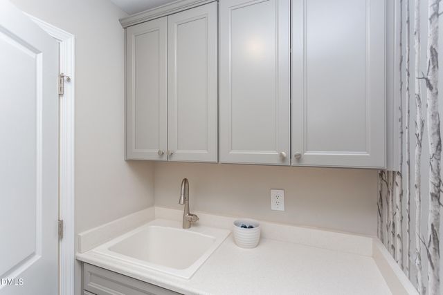 2532 Drummer Drive, New Hill, NC 27562