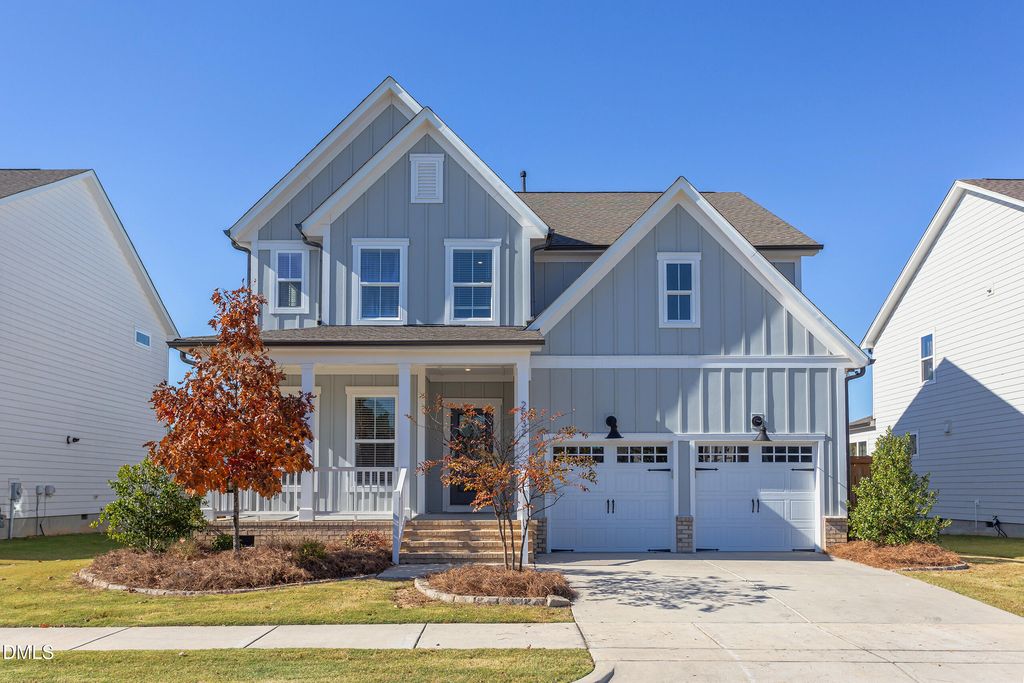 2532 Drummer Drive, New Hill, NC 27562