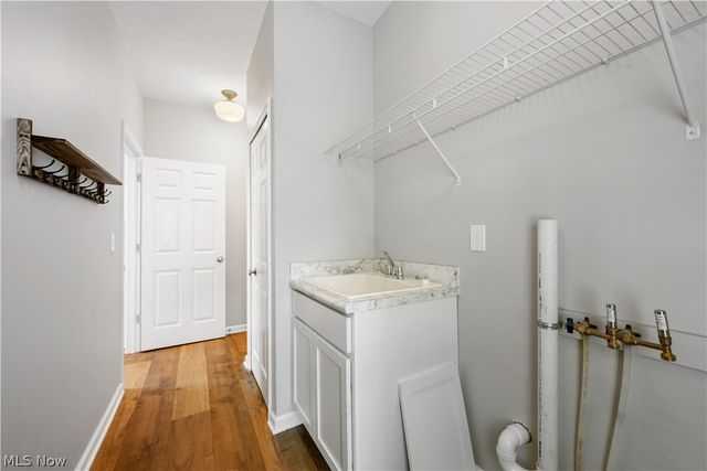10543 Mogadore Avenue NW, Uniontown, OH 44685