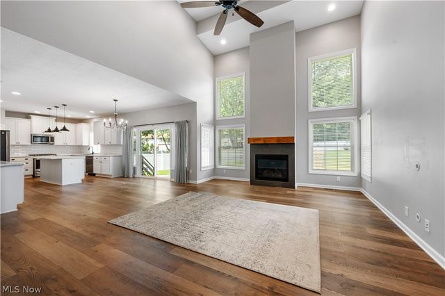 10543 Mogadore Avenue NW, Uniontown, OH 44685