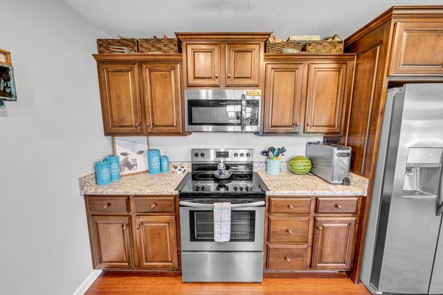 1288 Mount Olive Rd, Westmoreland, TN 37186