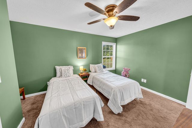 1288 Mount Olive Rd, Westmoreland, TN 37186
