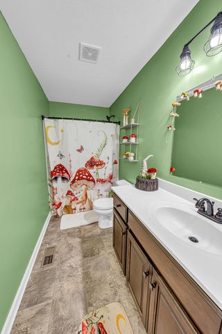 1288 Mount Olive Rd, Westmoreland, TN 37186