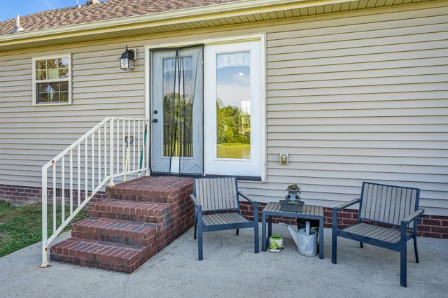1288 Mount Olive Rd, Westmoreland, TN 37186