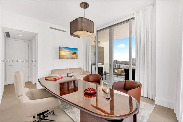 17975 Collins Ave N-1902, Sunny Isles Beach, FL 33160