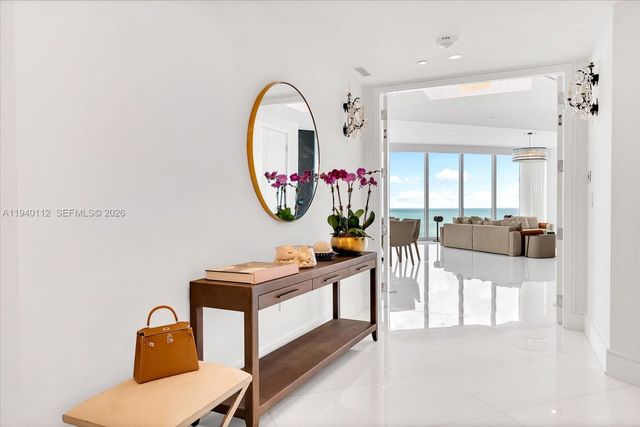 17975 Collins Ave N-1902, Sunny Isles Beach, FL 33160