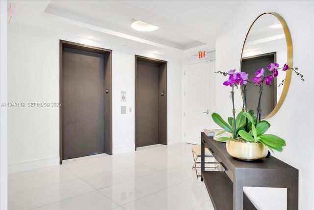 17975 Collins Ave N-1902, Sunny Isles Beach, FL 33160