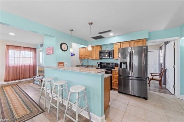 4938 Vincennes ST 3, Cape Coral, FL 33904
