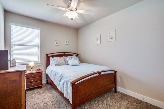 9 S Highland Drive, Sanger, TX 76266