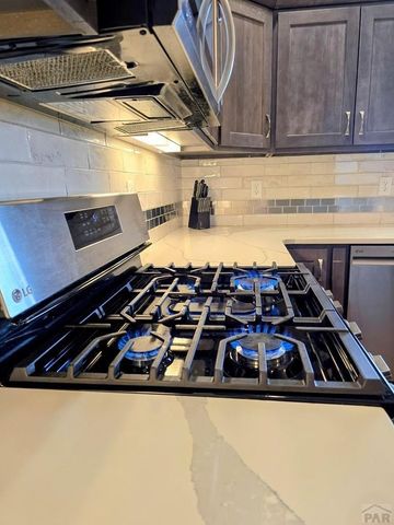 712 W McCulloch Blvd W, Pueblo West, CO 81007