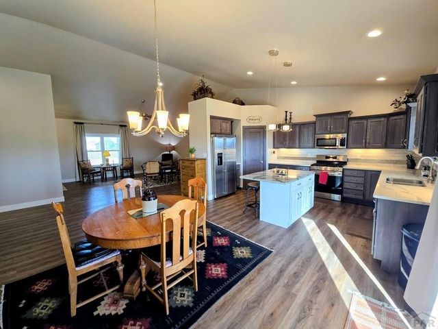 712 W McCulloch Blvd W, Pueblo West, CO 81007