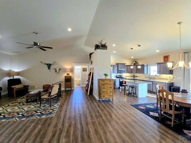 712 W McCulloch Blvd W, Pueblo West, CO 81007