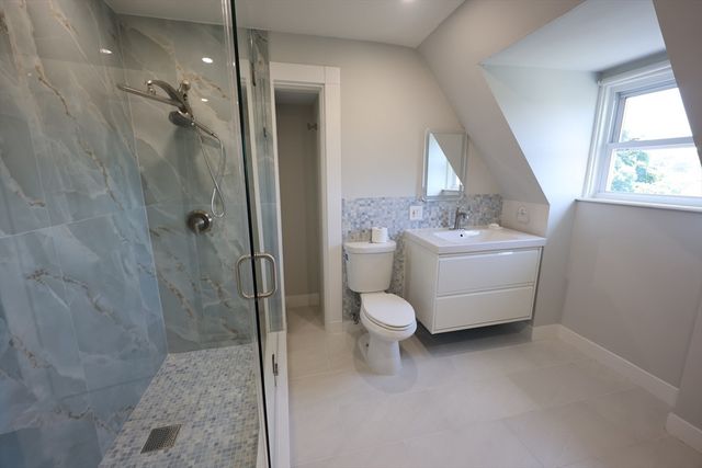 318 Tappan St. 3, Brookline, MA 02445