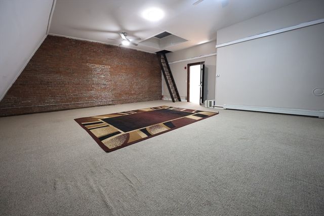 318 Tappan St. 3, Brookline, MA 02445