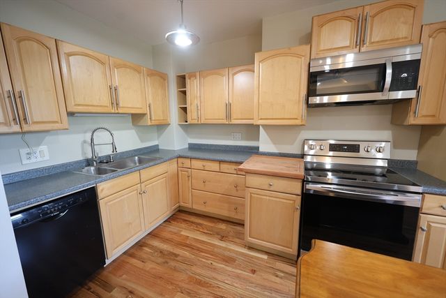 318 Tappan St. 3, Brookline, MA 02445