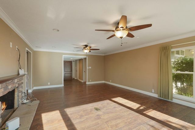 5501 Claremont Ave, Stockton, CA 95207