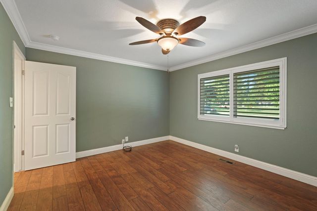 5501 Claremont Ave, Stockton, CA 95207