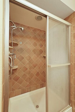 5501 Claremont Ave, Stockton, CA 95207