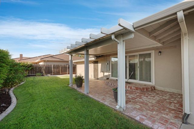 5501 Claremont Ave, Stockton, CA 95207