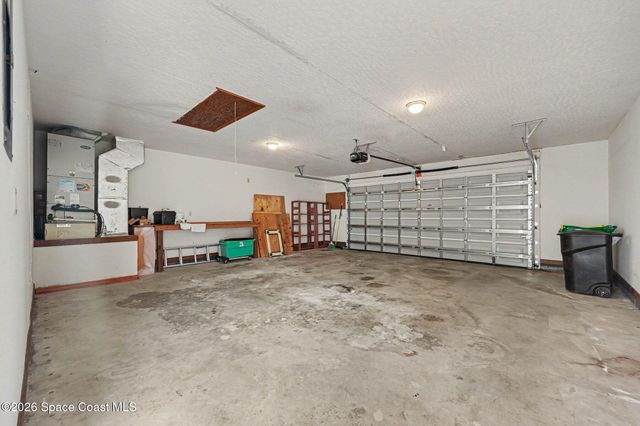 899 Ridge Lake Drive, Melbourne, FL 32940