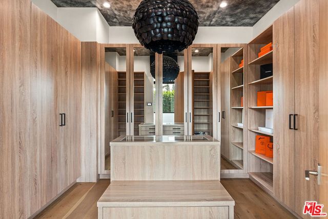 14812 Morrison Street, Sherman Oaks, CA 91403