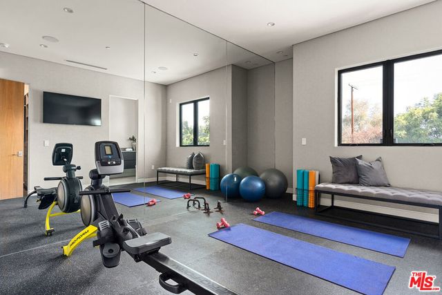 14812 Morrison Street, Sherman Oaks, CA 91403