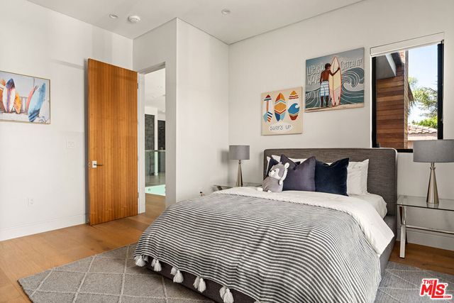 14812 Morrison Street, Sherman Oaks, CA 91403