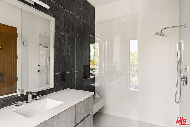14812 Morrison Street, Sherman Oaks, CA 91403