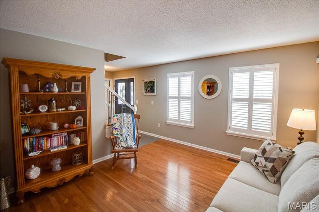 101 Sunnybrooke, Troy, IL 62294