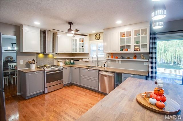 101 Sunnybrooke, Troy, IL 62294