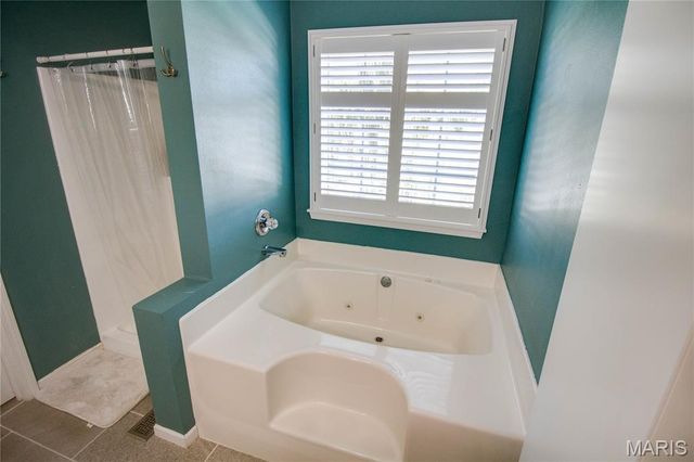 101 Sunnybrooke, Troy, IL 62294