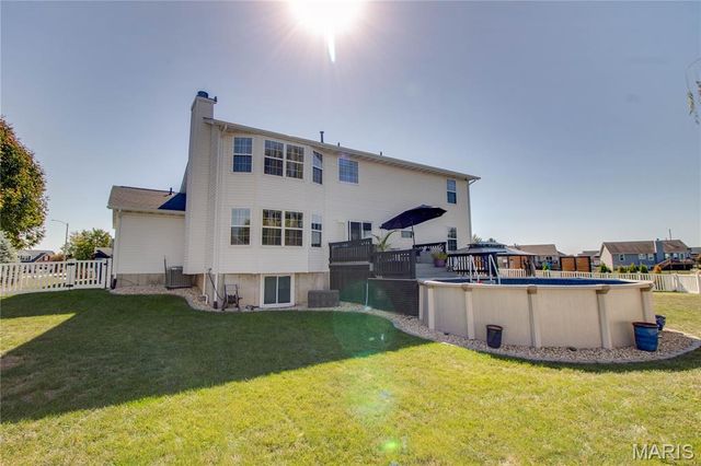 101 Sunnybrooke, Troy, IL 62294