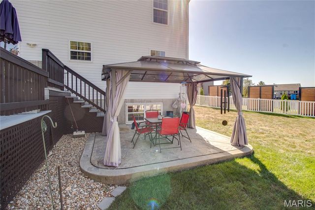 101 Sunnybrooke, Troy, IL 62294