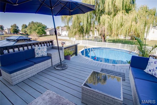 101 Sunnybrooke, Troy, IL 62294